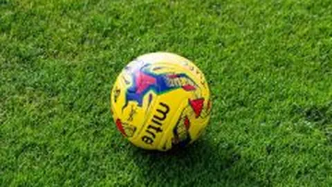 “津媒报道：伊万重返北京回顾3月世预赛，执教岗位稳固”